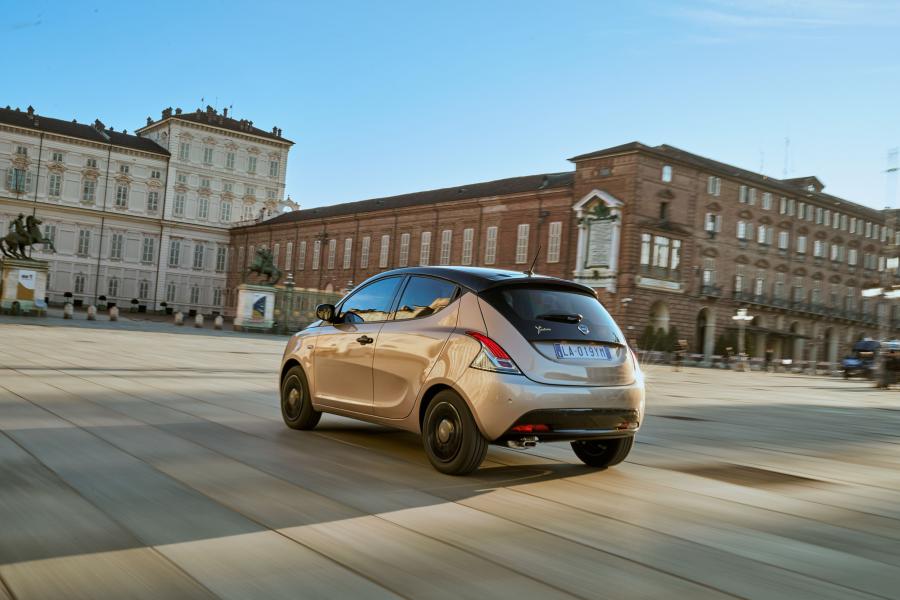  Lancia Ypsilon Monogram (846) 2019 года  (фото 18 из 32)